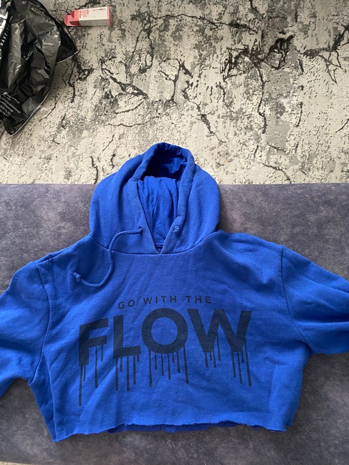 Mavi Kapüşonlu Kısa Sweatshirt - Görsel 2