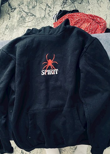 Kapüşonlu, Siyah Sweatshirt