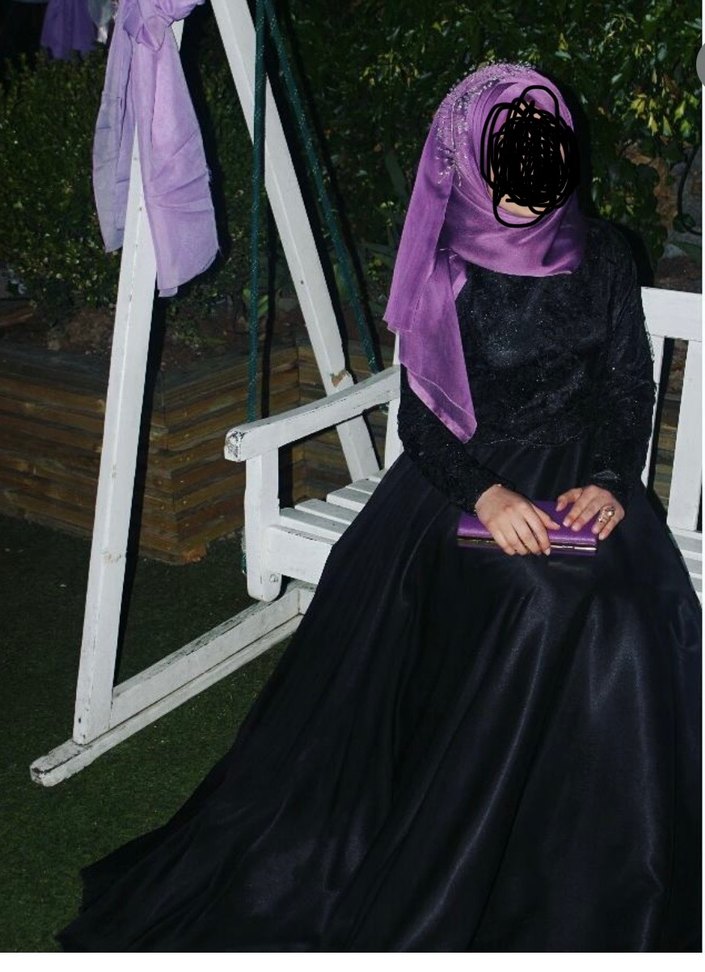 Siyah tesettürlü Uzun Abiye Elbise - Görsel 3