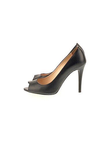 Tergan Stiletto %70 İndirimli.