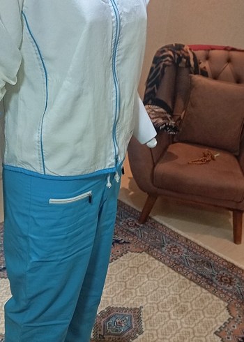 Nıke orjinal  .Mavi Kadın Spor Takımı, Bol Kesim, Kemerli - Görsel 5