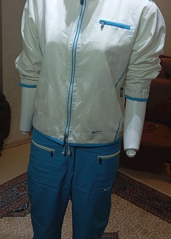 Nıke orjinal  .Mavi Kadın Spor Takımı, Bol Kesim, Kemerli - Görsel 15