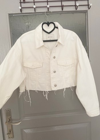 LC Waikiki Beyaz Kadın Denim Ceket, Düğmeli, Salaş Kesim