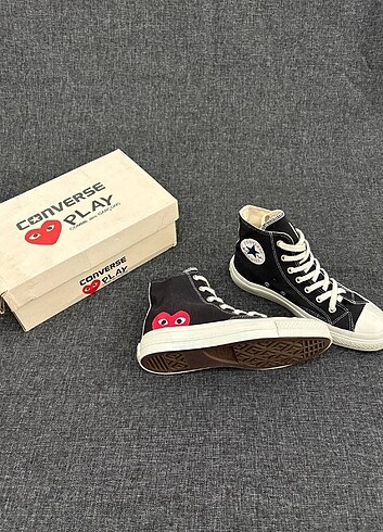 Converse Comme deş Garçons