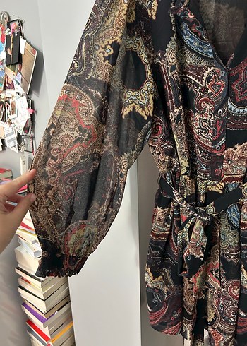 Zara Desenli Mini Elbise - Görsel 3