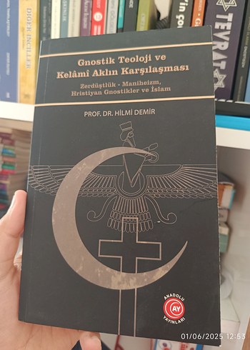 Gnostik Teoloji ve Kelami Aklın Karşılaşması Kitabı