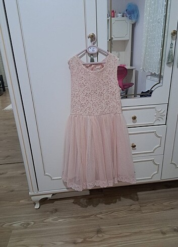 Kız çocuk pembe elbise