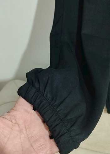 Siyah Rahat Kesim Erkek Eşofman Altı bayanlarda alınıyor - Görsel 2