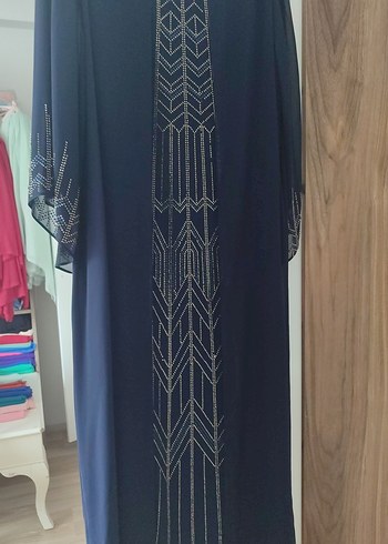 Abiye Boncuk İşlemeli Mavi Uzun Elbise bir kere kullandim - Görsel 6