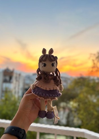 Pastel Tonlarda Kahverengi Örgü Bebek- Amigurumi