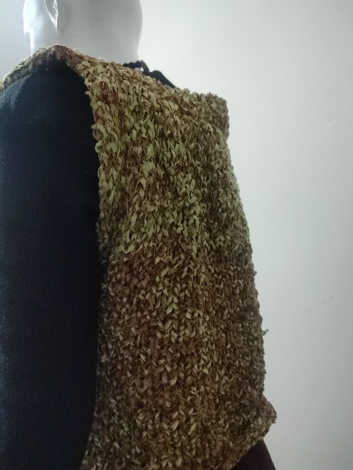 Örgü Kadın Yelek - Görsel 4