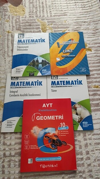 Yks kitap