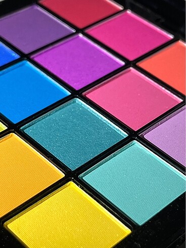 Beden Renk Nyx Ultimate Far Paleti