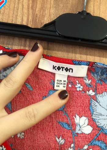 Yazlık yırtmaçlı elbise - Görsel 4