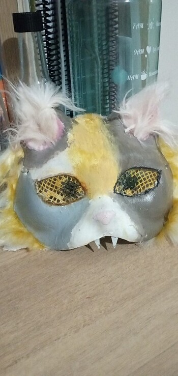 Diğer Therian Mask