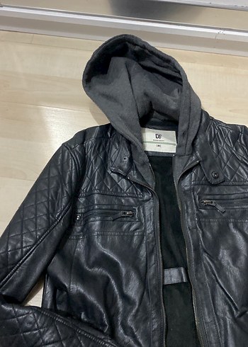 Siyah Deri Biker Ceket Kapüşonlu - Görsel 3