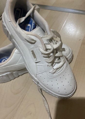 Beyaz Puma Blok Topuklu Kadın Spor Ayakkabı - Görsel 2