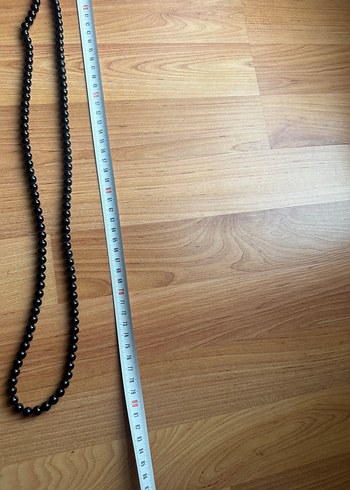 Diğer Uzun Siyah Boncuklu Minimalist Kolye