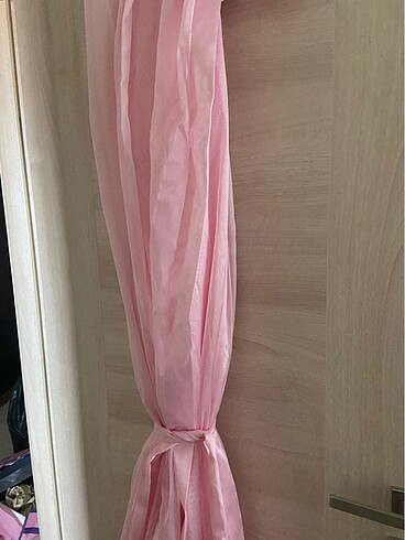 pembe tül perde