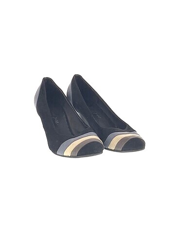 Vintage Love PreLoved Stiletto %70 İndirimli.