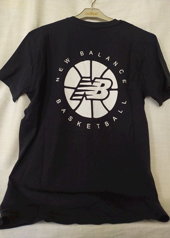 New Balance Tişört - Görsel 5