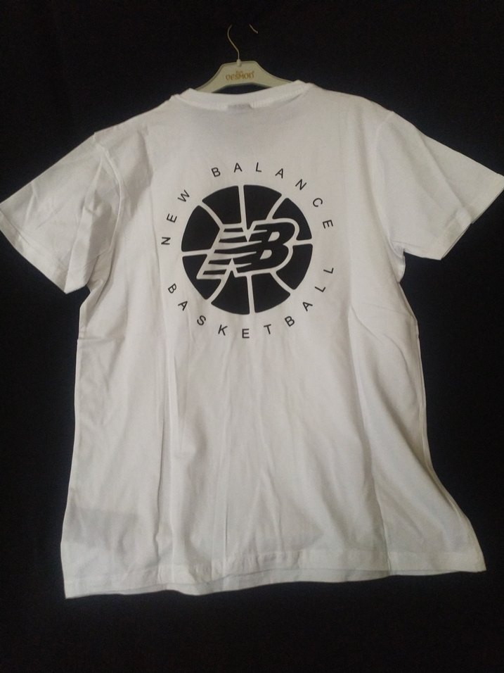 New Balance Tişört - Görsel 5