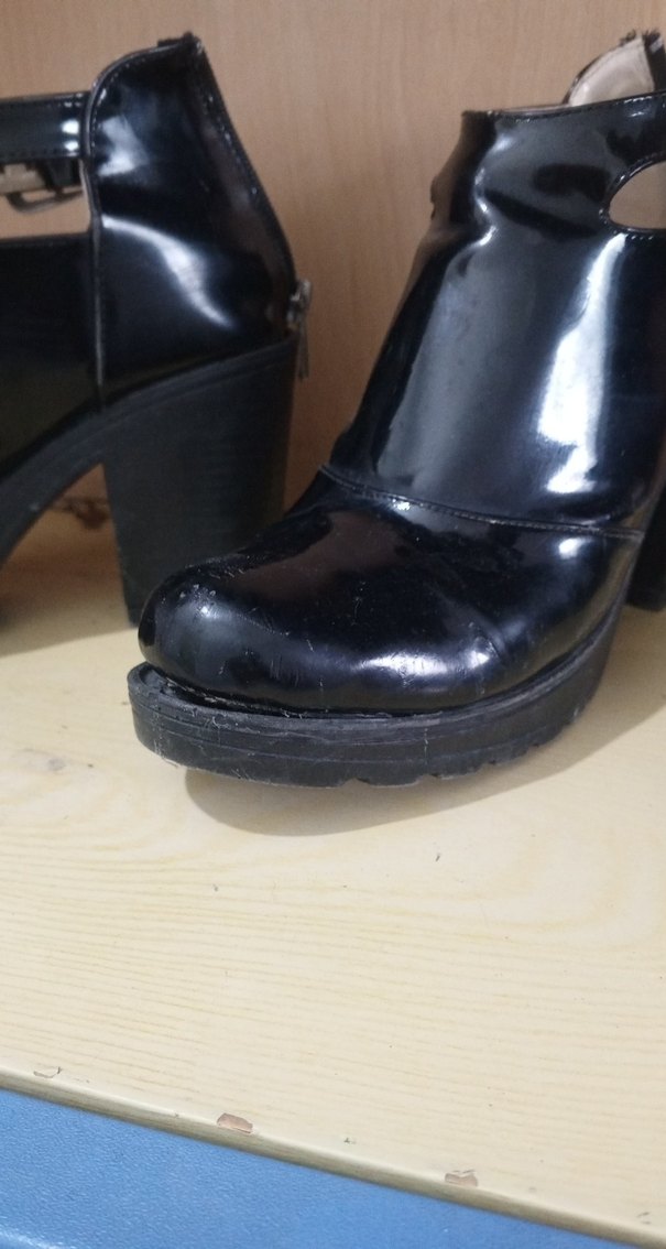 Siyah Tokalı Gotik Kadın Botu, Kalın Topuklu - Görsel 5