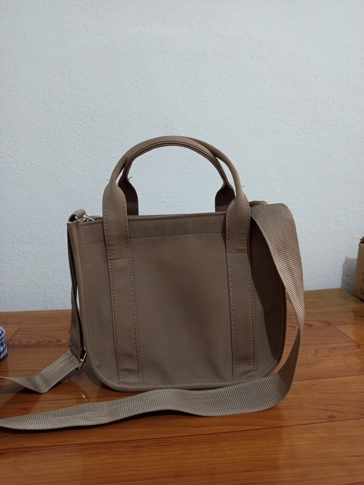 Bej Kadın Günlük Çanta - Minimalist Stil - Görsel 4