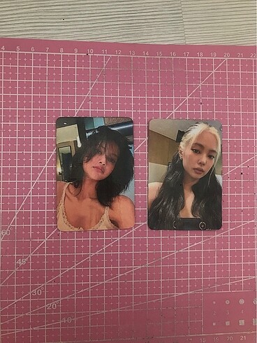 Jennie ve Lisa 2'li set