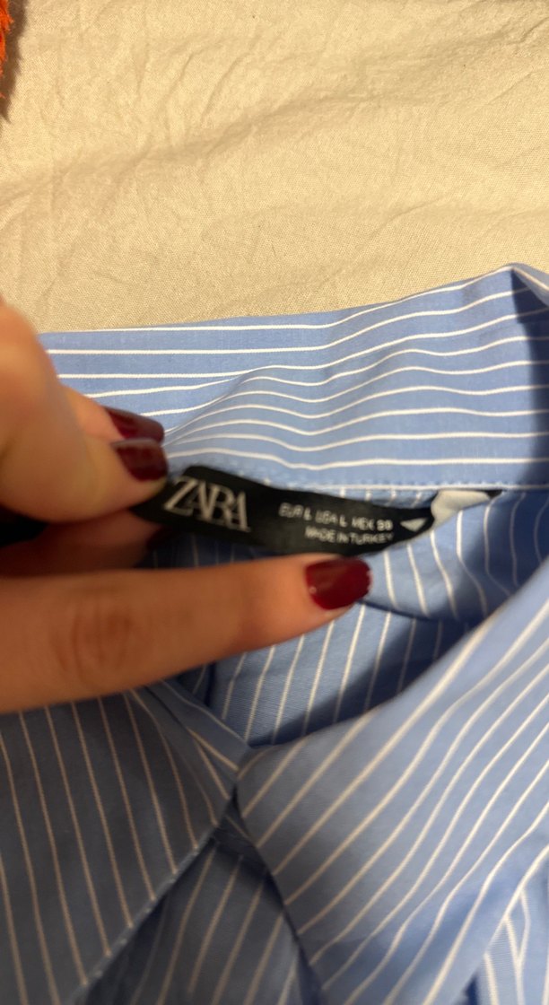 Düğmeli, Yaka Detaylı Mavi Kadın Gömlek - Görsel 4