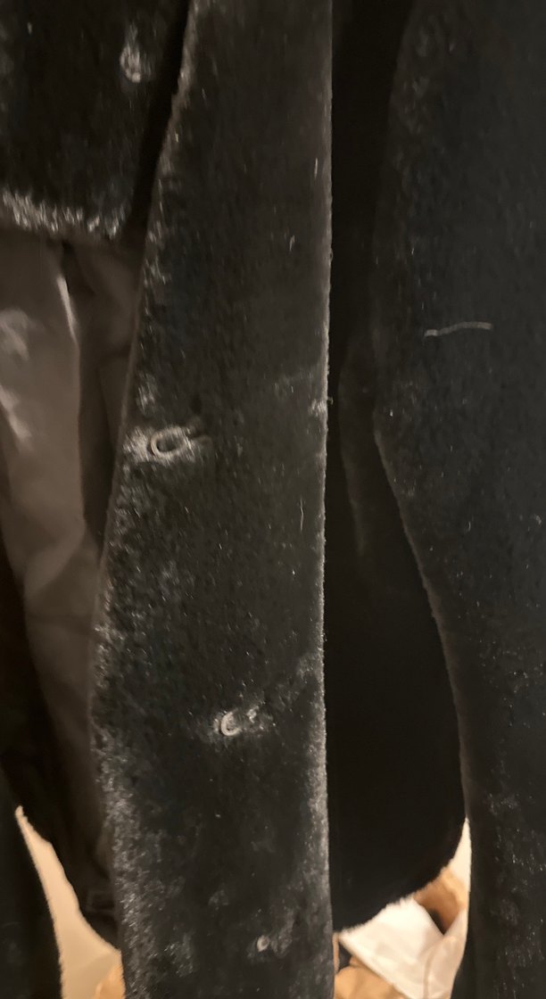 Kürk Detaylı Siyah Midi Ceket - Görsel 2