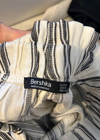 Çizgili Kemerli Mini Keten Şort - Görsel 5