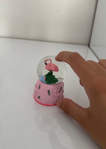 Diğer Pembe Flamingo Temalı Kar Küresi Biblo
