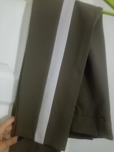 Haki Yeşili Kumaş Pantolon
