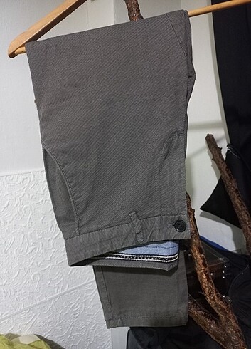 m Beden haki Renk ZARA SPOR PANTALON 28/32