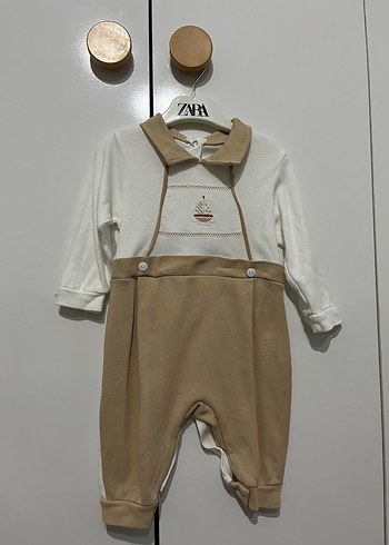 6 Ay Beden Düğmeli Kahverengi Bebek Tulum