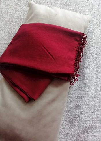 Bordo Püsküllü Kadın Şal - Görsel 2