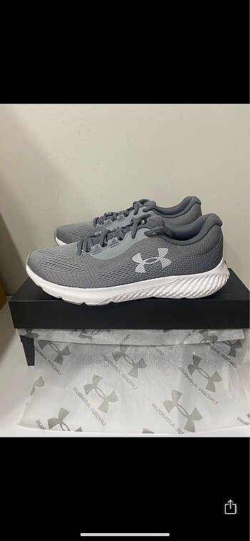 Under Armour UA Charged Rogue 4