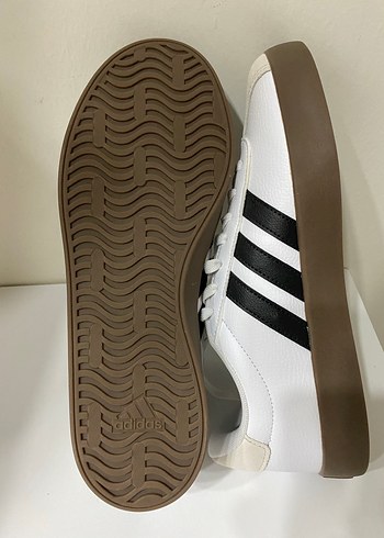 Adidas spor ayakkabı - Görsel 3