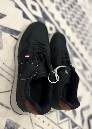LC Waikiki Tommy Hilfiger Siyah Bagcikli Sneaker