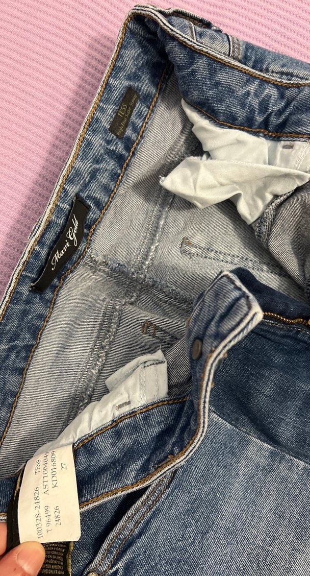 Tokalı, dar kesim, midi boy kadın kot pantolon - Görsel 2