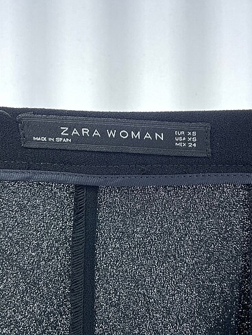 xs Beden siyah Renk Zara Mini Şort %70 İndirimli.
