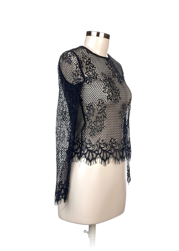 Pull and Bear Bluz %70 İndirimli. - Görsel 2