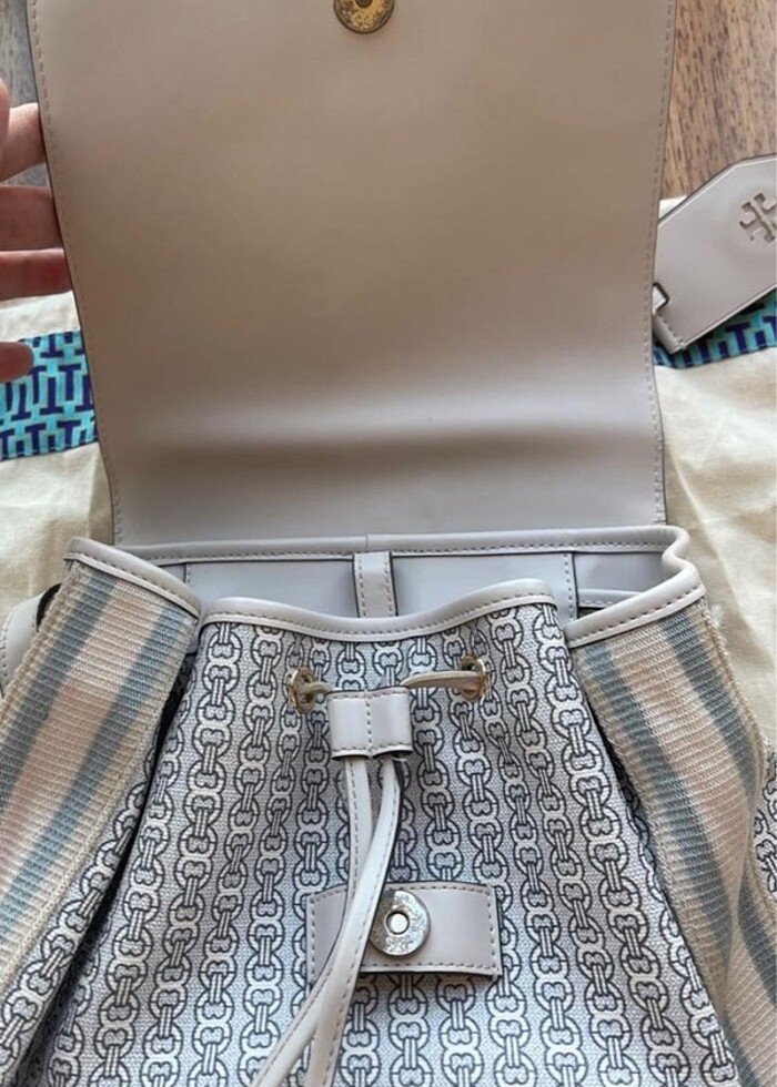 Tory Burch kanvas sirt cantasi - Görsel 4