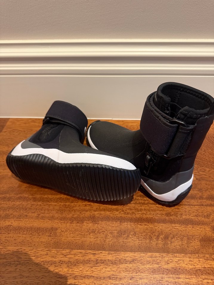 Gill marka neoprene cocuk yelken bot - Görsel 4