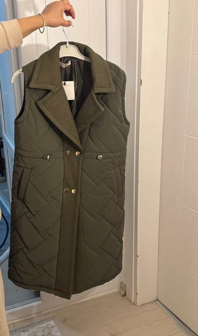 Düğmeli yeşil Kadın Yelek - Görsel 3