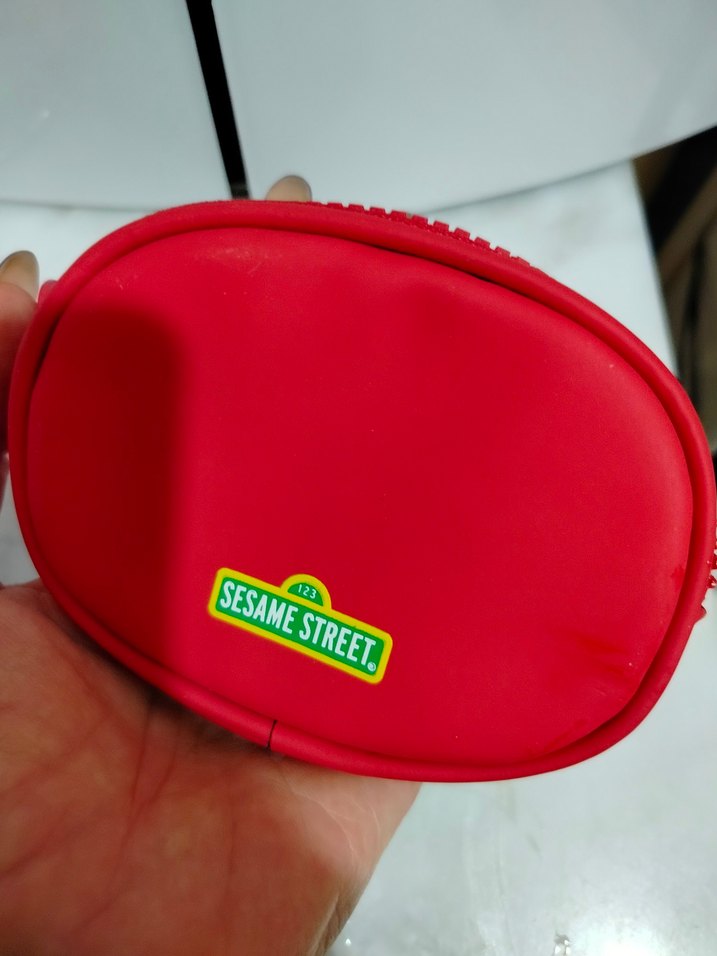 pull bear kurabiye canavarı resimli mini cuzdan - Görsel 4