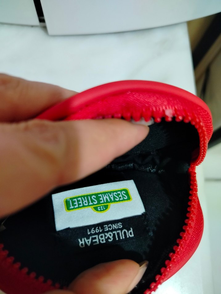 pull bear kurabiye canavarı resimli mini cuzdan - Görsel 5