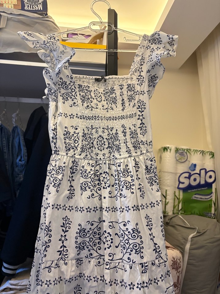 Beyaz elbise - Görsel 2