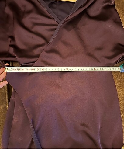 Mor balon kollu saten elbise - Görsel 4